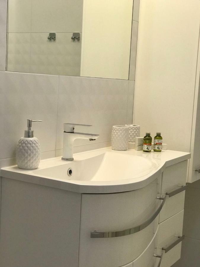 Ultra Apartments Nautica Szczecin Bagian luar foto